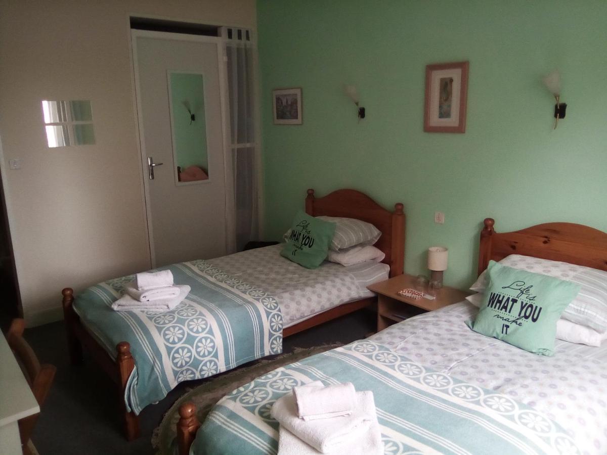 Lenard Charles Bed & Breakfast Juvigny-Val-d'Andaine Esterno foto